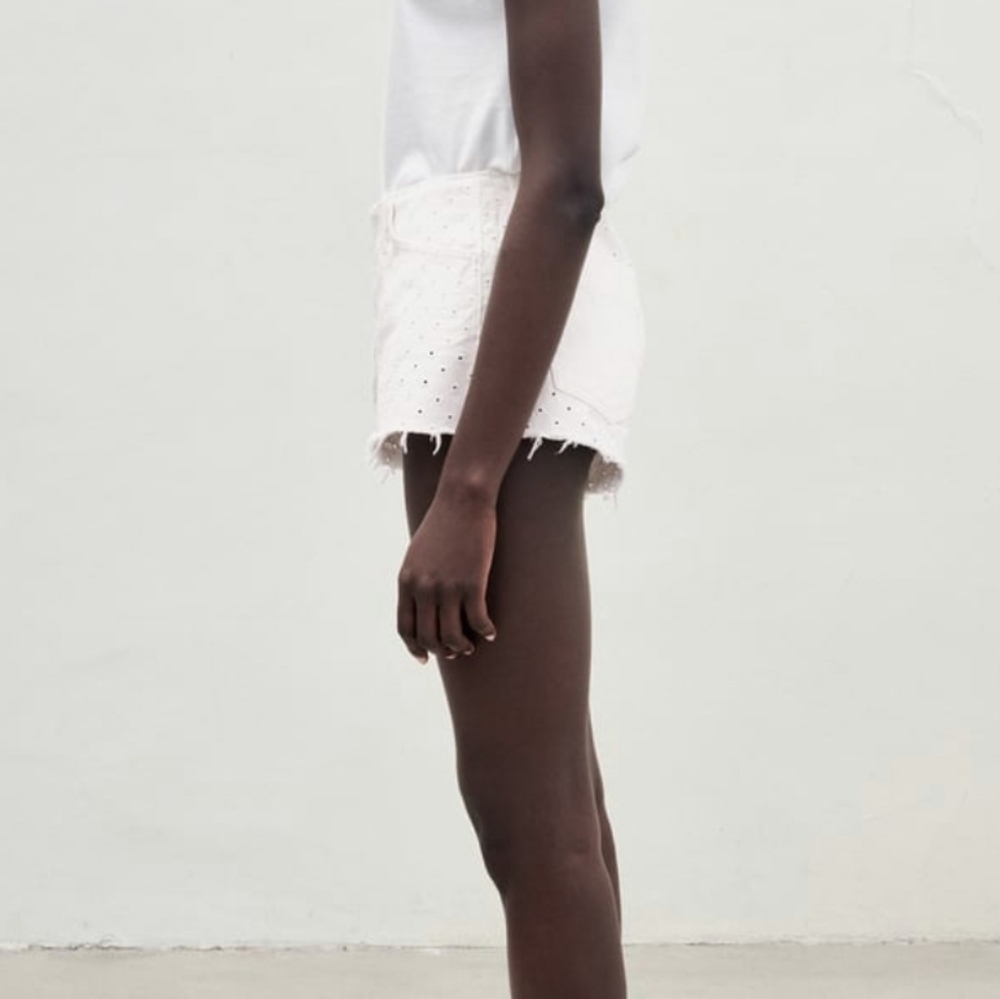 Zara open work all Cotton embroidery denim short - Picture 3 of 8